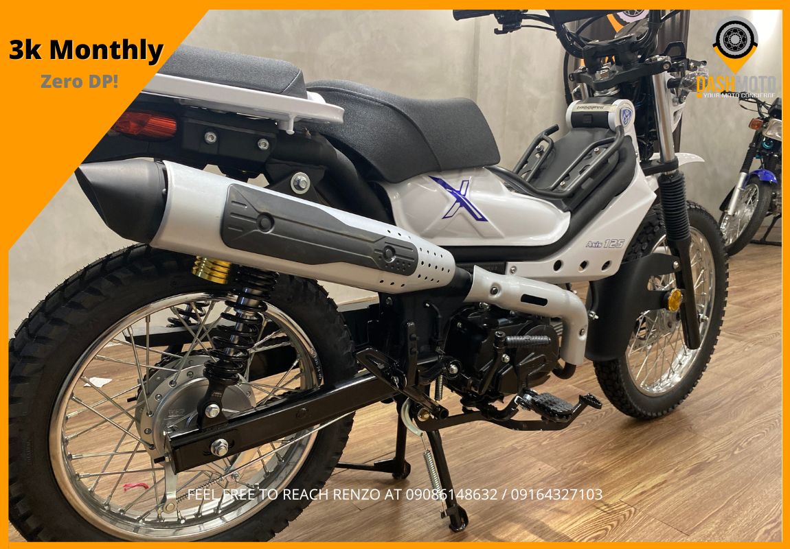 Axis 125 White