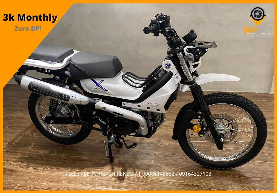 Axis 125 White