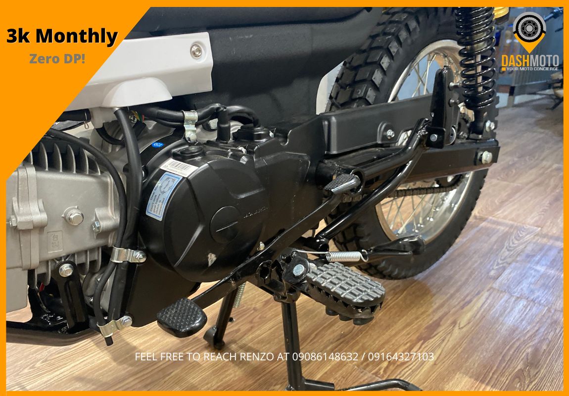 Axis 125 White