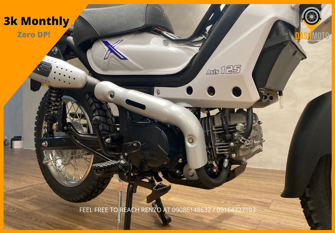 Axis 125 White